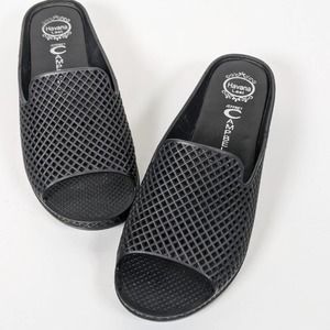 Jeffrey Campbell Black Netting Slip On Platform Slides Size 8